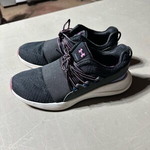 Under Armour Women's Black and Pink Athletic Shoes
